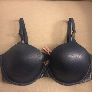 VS Bra